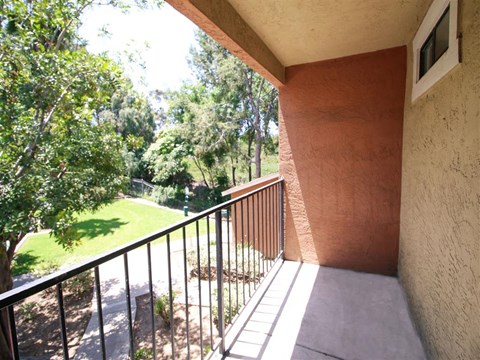 Creekside Villas Apartments