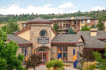 Elegant Exterior View Elegant Exterior View at Echo Ridge Apartments, Colorado - Photo Gallery 2