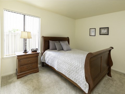 California Place Main Bedroom