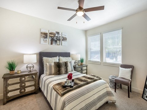 Comfy Bedroom at San Moritz