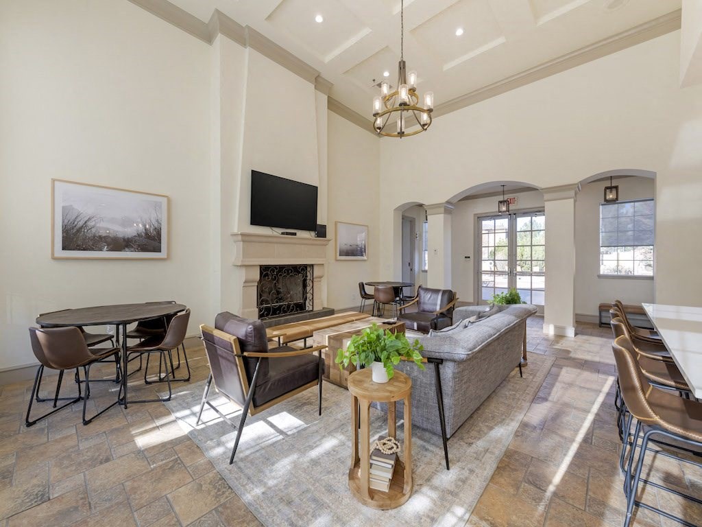 Welcoming Room for Resident Use at Echo Ridge