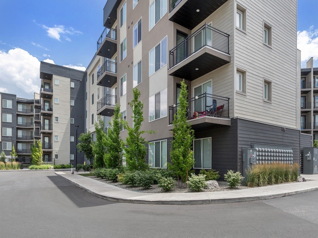 Exterior View of City Lofts Apartments