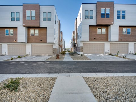 Garages in Townhomes at The Amber