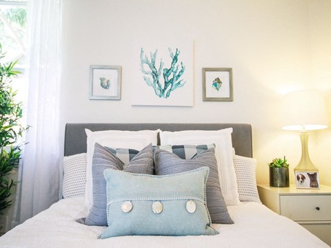 Large Comfortable Bedrooms at Canyon Club Apartments, California, 92058