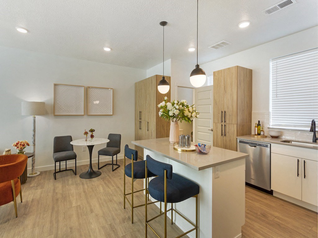 Modern Kitchen with Center Island at The Austin Townhomes, Draper, UT 84020 Modern Kitchen with Center Island at The Austin Townhomes, Draper, UT 84020