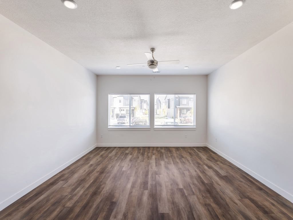 Large Living Room at Retreat at Homestead