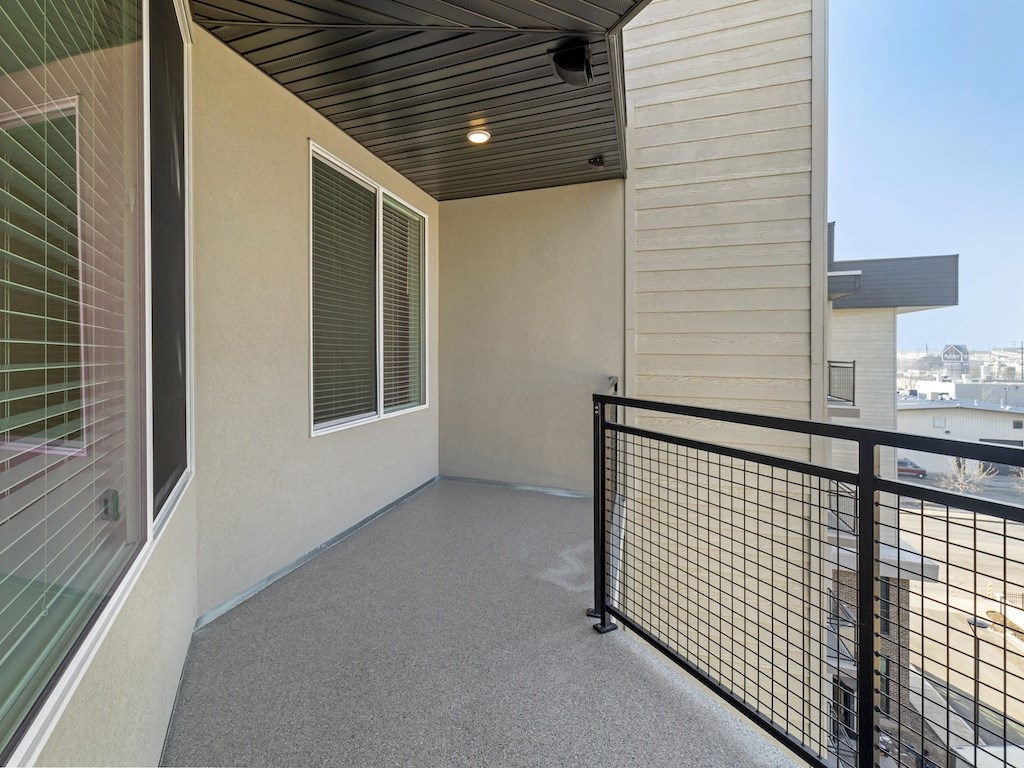 Spacious balcony at City Lofts