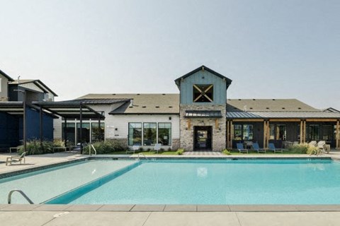 Parc on 5th Apartments & Townhomes