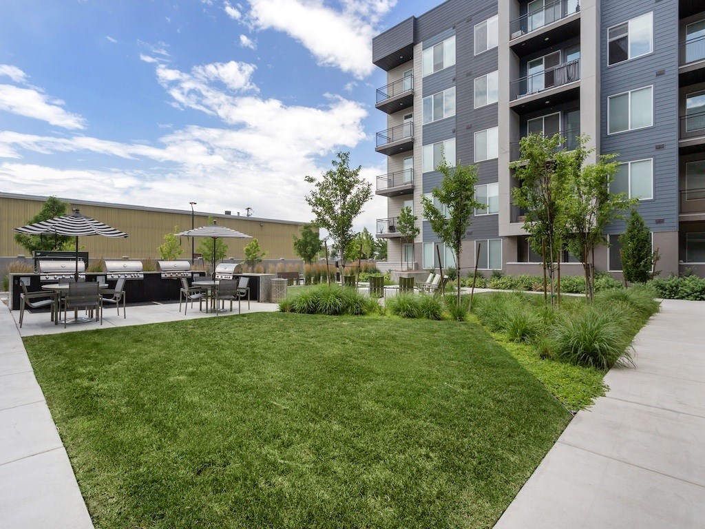 Manicured Grass at City Lofts Apartments