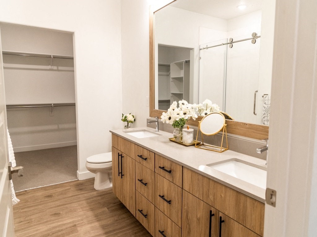 Parc On 5th Apartments And Townhomes & Parc On 5th II