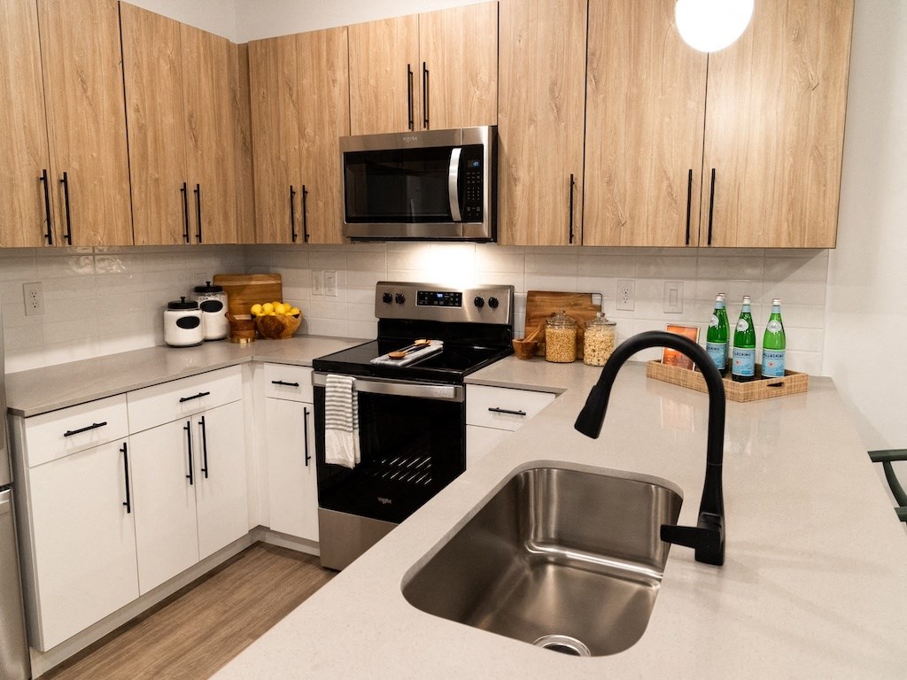 Parc On 5th Apartments And Townhomes & Parc On 5th II