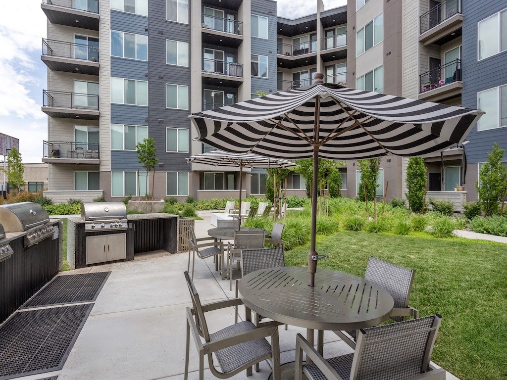 Outdoor Seating Area at City Lofts Apartments
