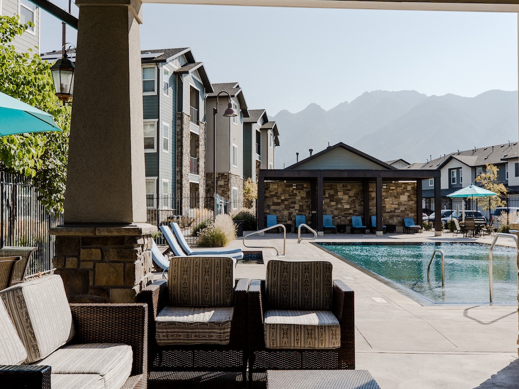 Lounge Poolside at Parc at Day Dairy Apartments and Townhomes, Draper, UT