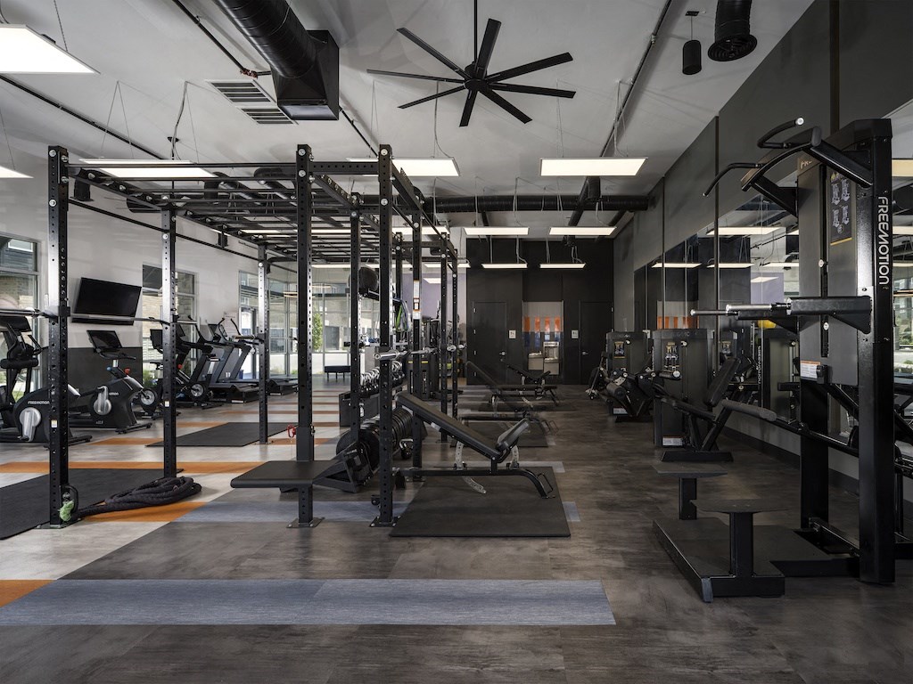 Parc at Day Dairy Weight Machines