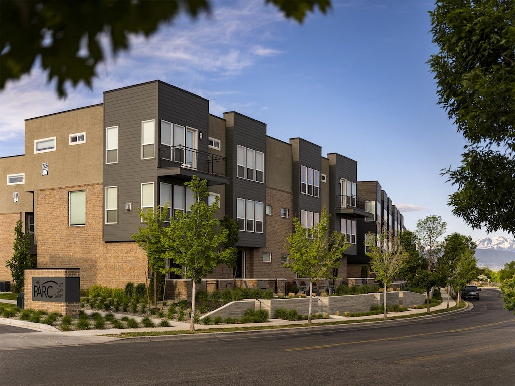 Parc at Day Dairy View of Entry Sign