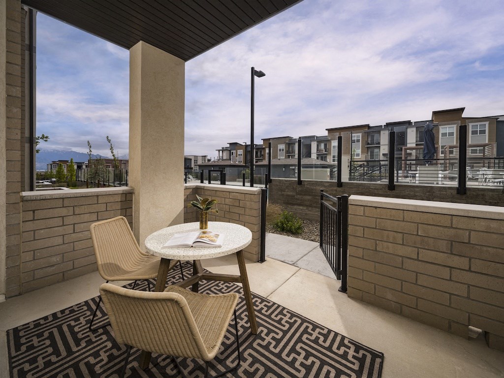 Parc Ridge Outdoor Patio