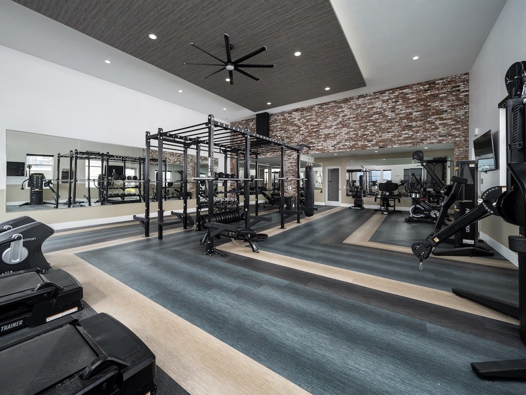 Parc Ridge Weight Machines in Gym