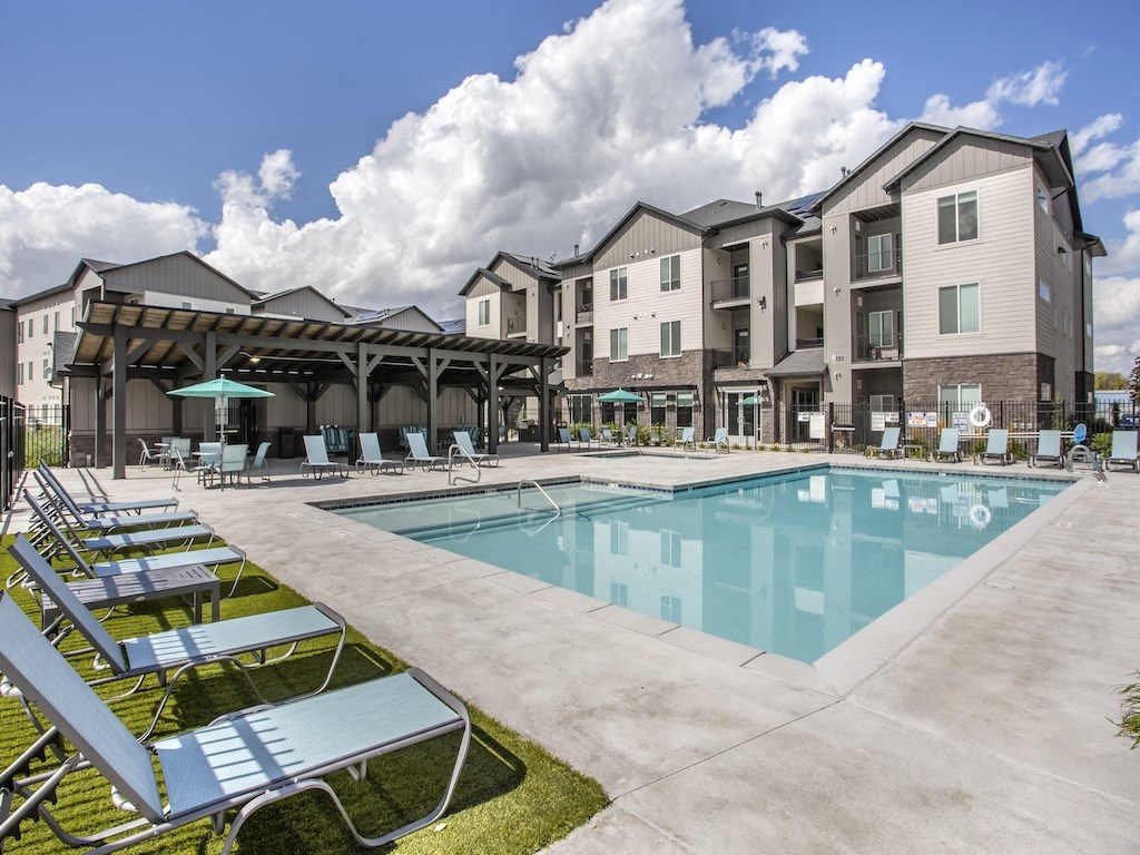 Resort-Style Pool at Meadows at Homestead