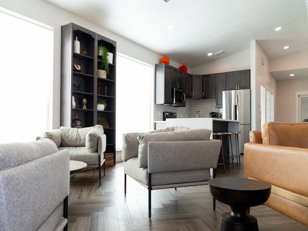 Crossroads Apartments