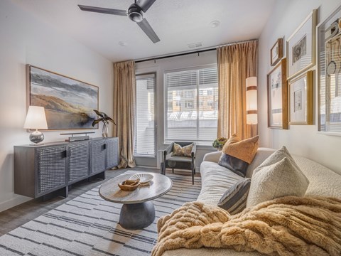 1922 West Center Street 1 Apartment for Rent