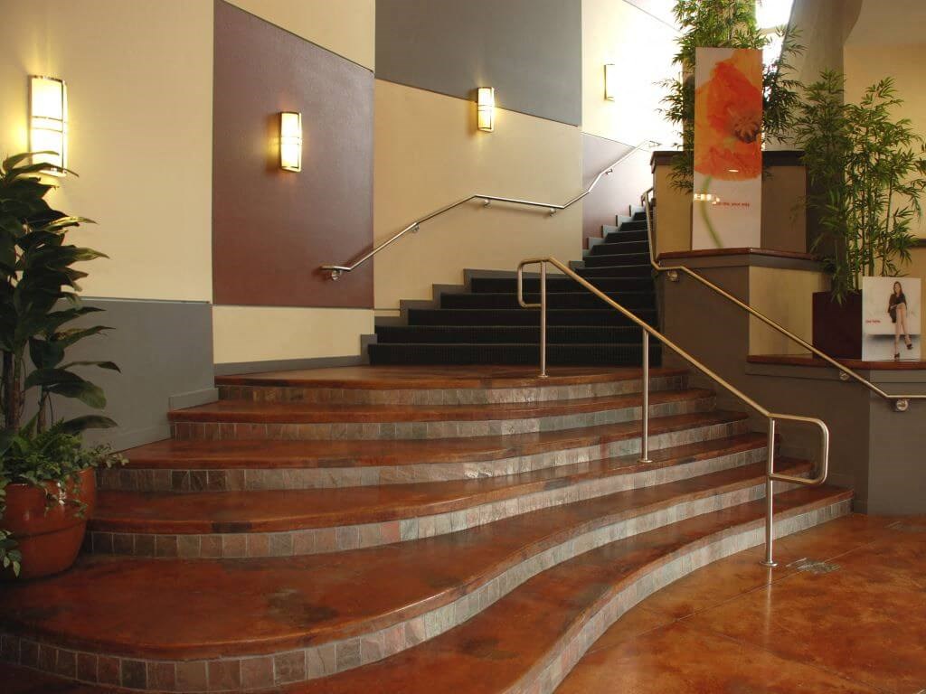 Resident Lobby at Metropolitan Collection Apartments, Renton