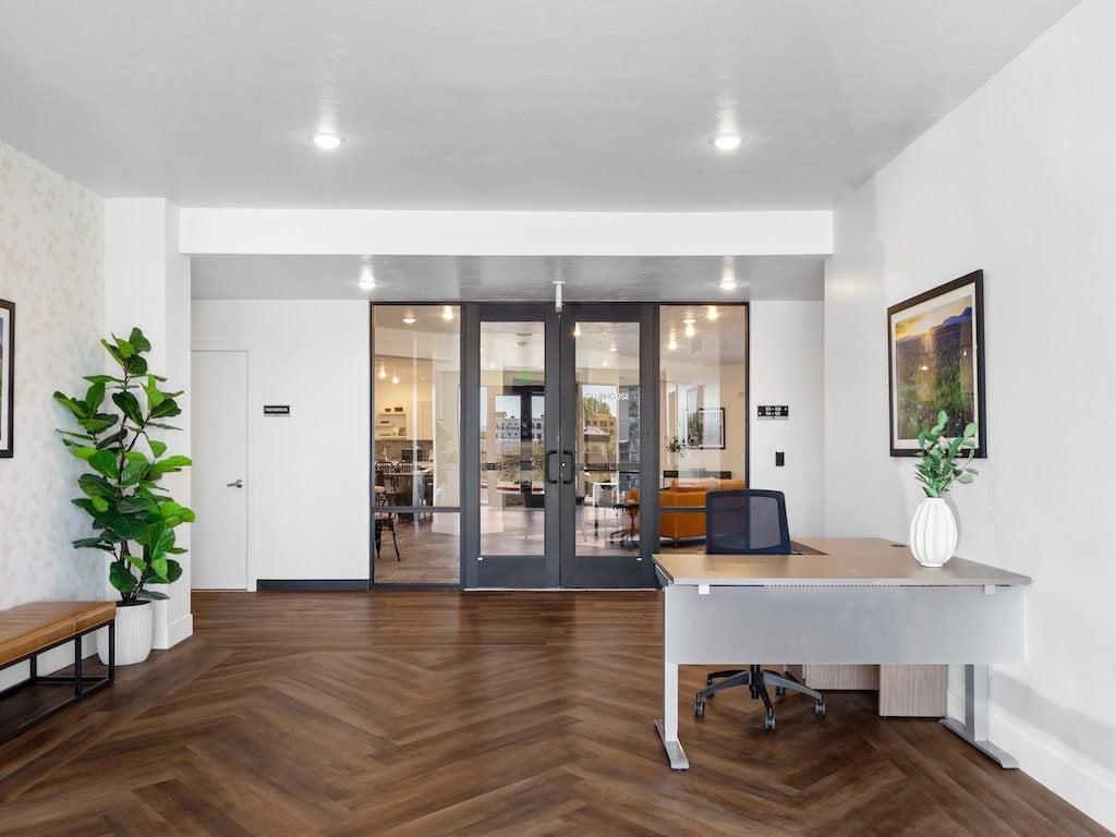 The Grove at Orchard Park Leasing Office