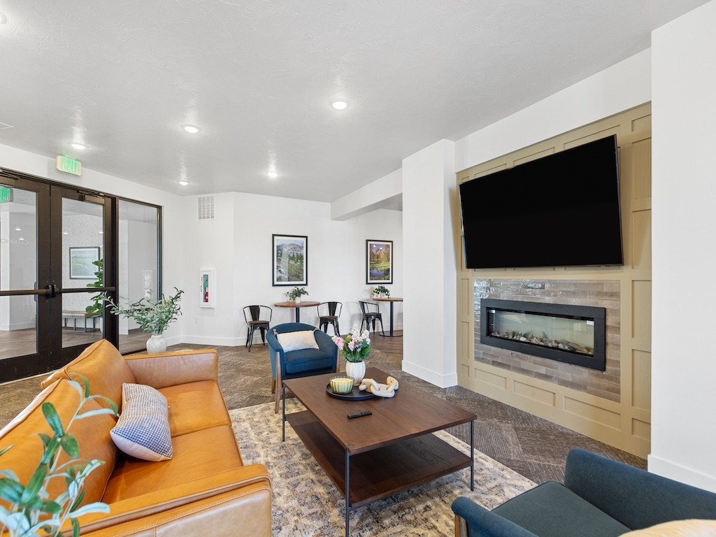 The Grove at Orchard Park Sitting Area in Clubhouse