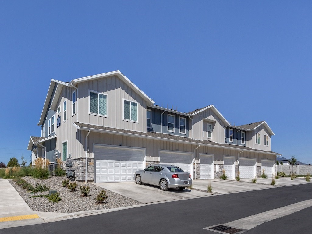 The Veridian Garages in Homes