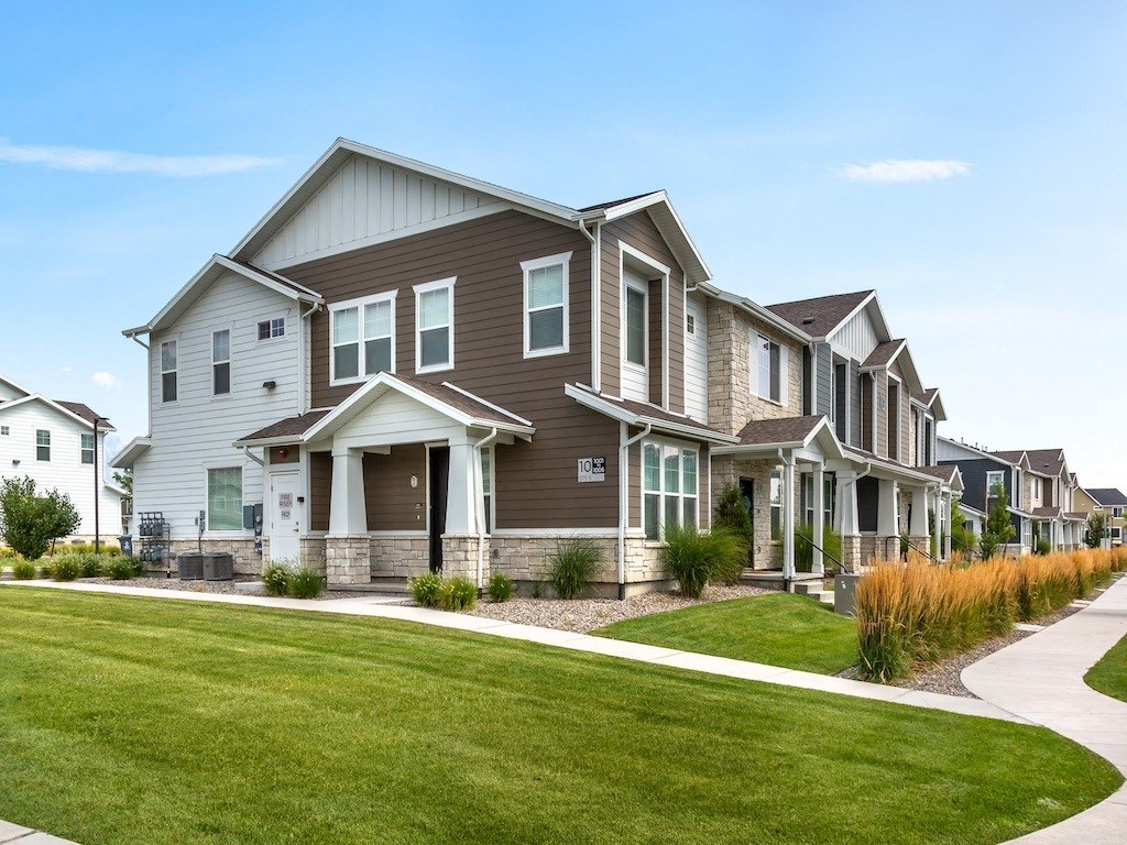 Sage Apartments And Townhomes