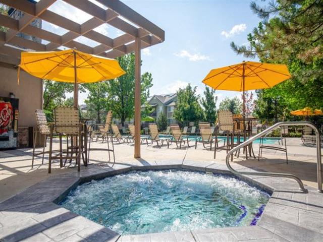 Falls at Hunters Pointe Apartments, 11251 South State