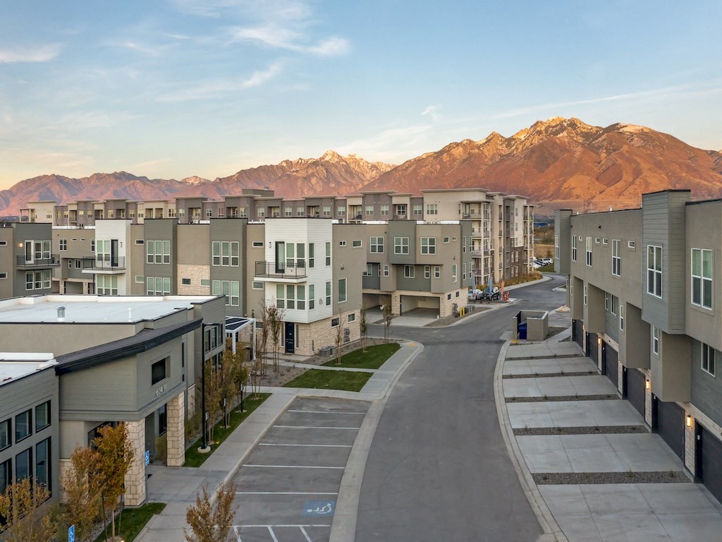 Townhomes with the mountains in the background at The Austin Townhomes, Draper, UT 84020