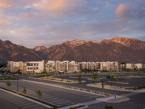 View of Parc View Apartments and Townhomes Midvale, UT 84047