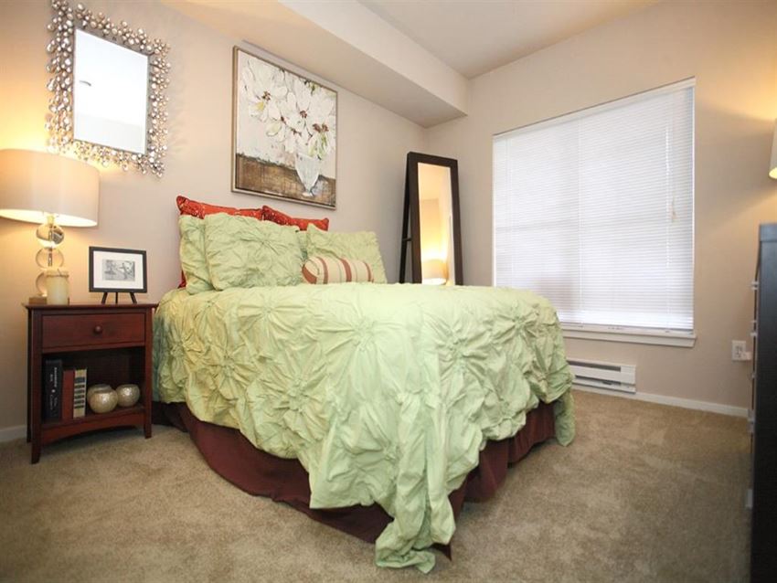 Station Apartments And Townhomes, 339 Ave. South