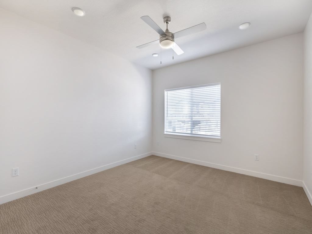 Wide Bedroom at Retreat at Homestead