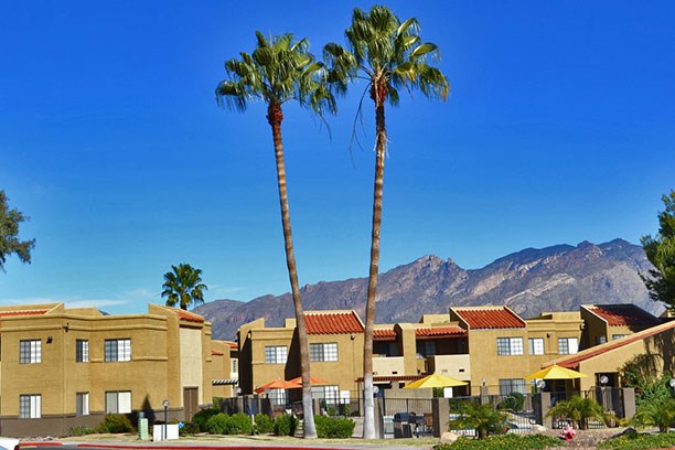 Elegant Exterior View Of Property Elegant Exterior View Of Property at River Point Apartments, Tucson, 85712