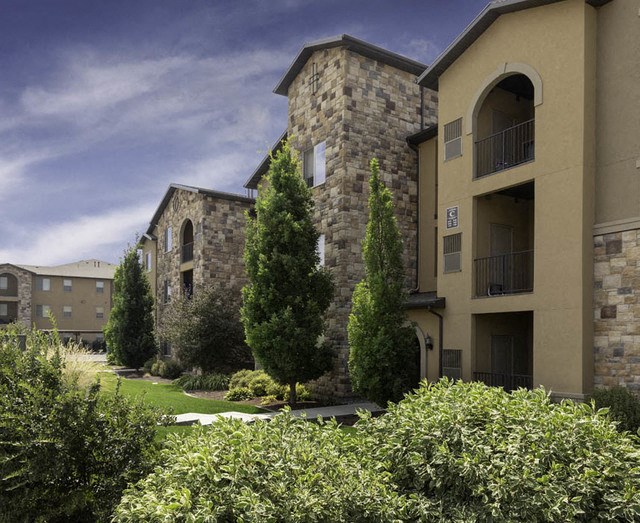 Elegant Exterior View at Four Seasons Apartments & Townhomes, North Logan