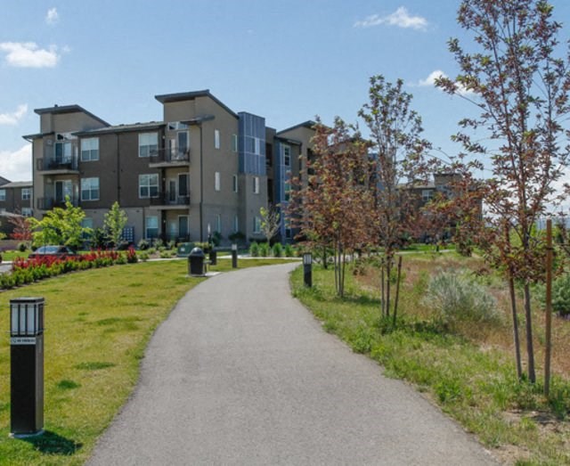 Walking Path at Lofts at 7800 Apartments, Midvale, Utah