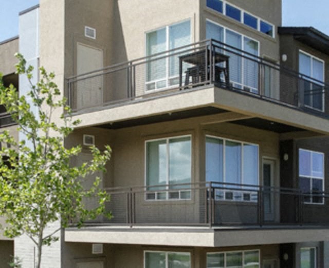 Wrap-around Balcony And Patio at Lofts at 7800 Apartments, Midvale, Utah