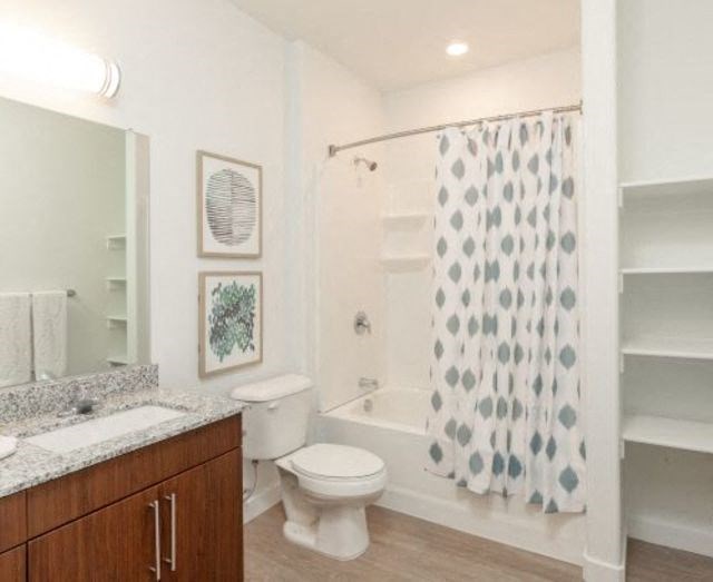 Large Soaking Tub In Bathroom at Parc on 5th Apartments & Townhomes, American Fork