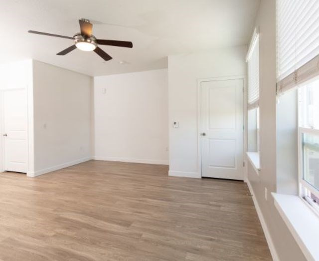 Woodgrain Plank Flooring at 600 Lofts Apartments, Salt Lake City, 84111