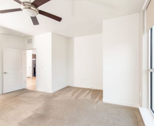 Apartment Interior at 600 Lofts Apartments, Salt Lake City