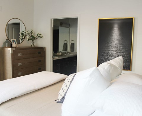 Gorgeous Bedroom at Arcadia, Sandy, Utah