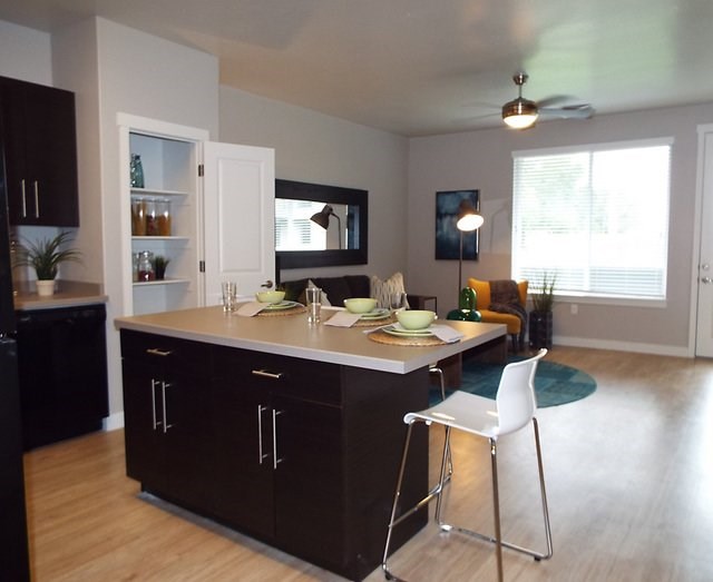 Enclave at 1400 South Apartments