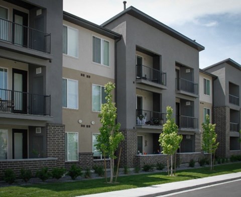 Enclave at 1400 South Apartments