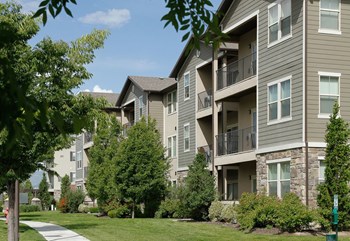Scenic Florentine Villas Affordable Apartments Scenic Florentine Villas Affordable Apartments in Midvale Utah - Photo Gallery 4