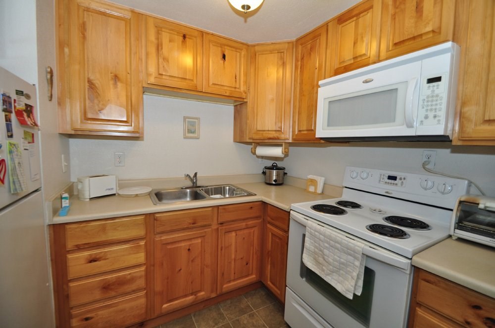 Modern Kitchen at Heritage Park Senior Apartments Modern Kitchen at Heritage Park Senior Apartments - Norco CA