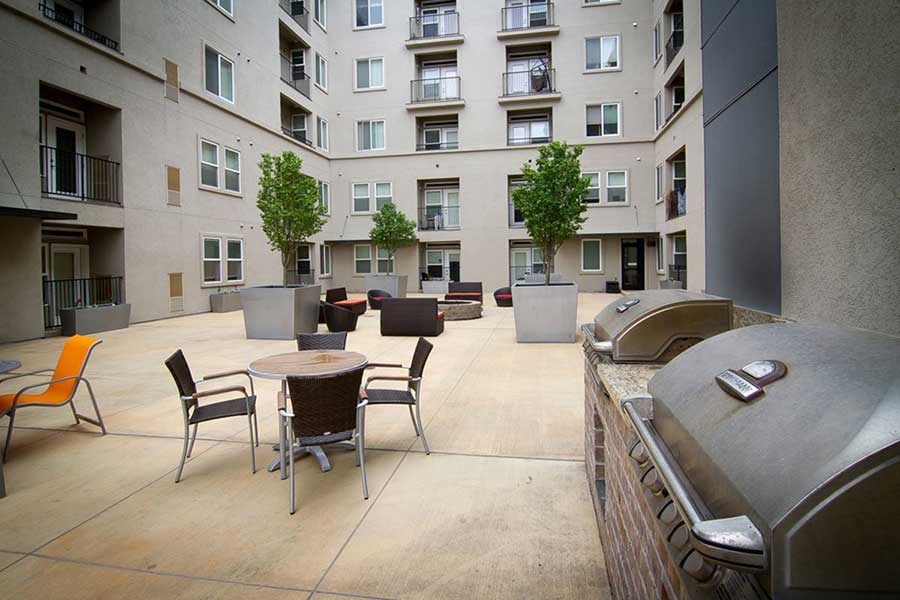 Community Courtyard at Providence Place Apartments, Utah