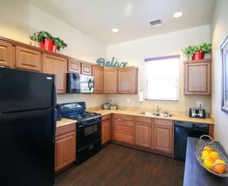Modern Kitchen at Shadow Way Apartments - Oceanside California Modern Kitchen at Shadow Way Affordable 2-bedroom Apartments - Oceanside California 92057
