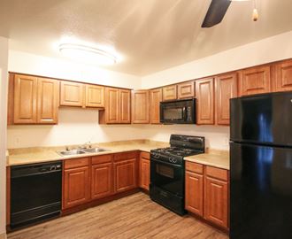 Shadow Way Affordable Apartments Kitchen Shadow Way Affordable Apartments Kitchen - Oceanside California 92057