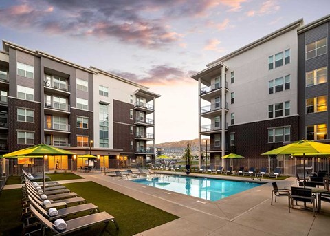 Large Sun Deck and Swimming Pool at Veranda Apartments, Draper, Utah
